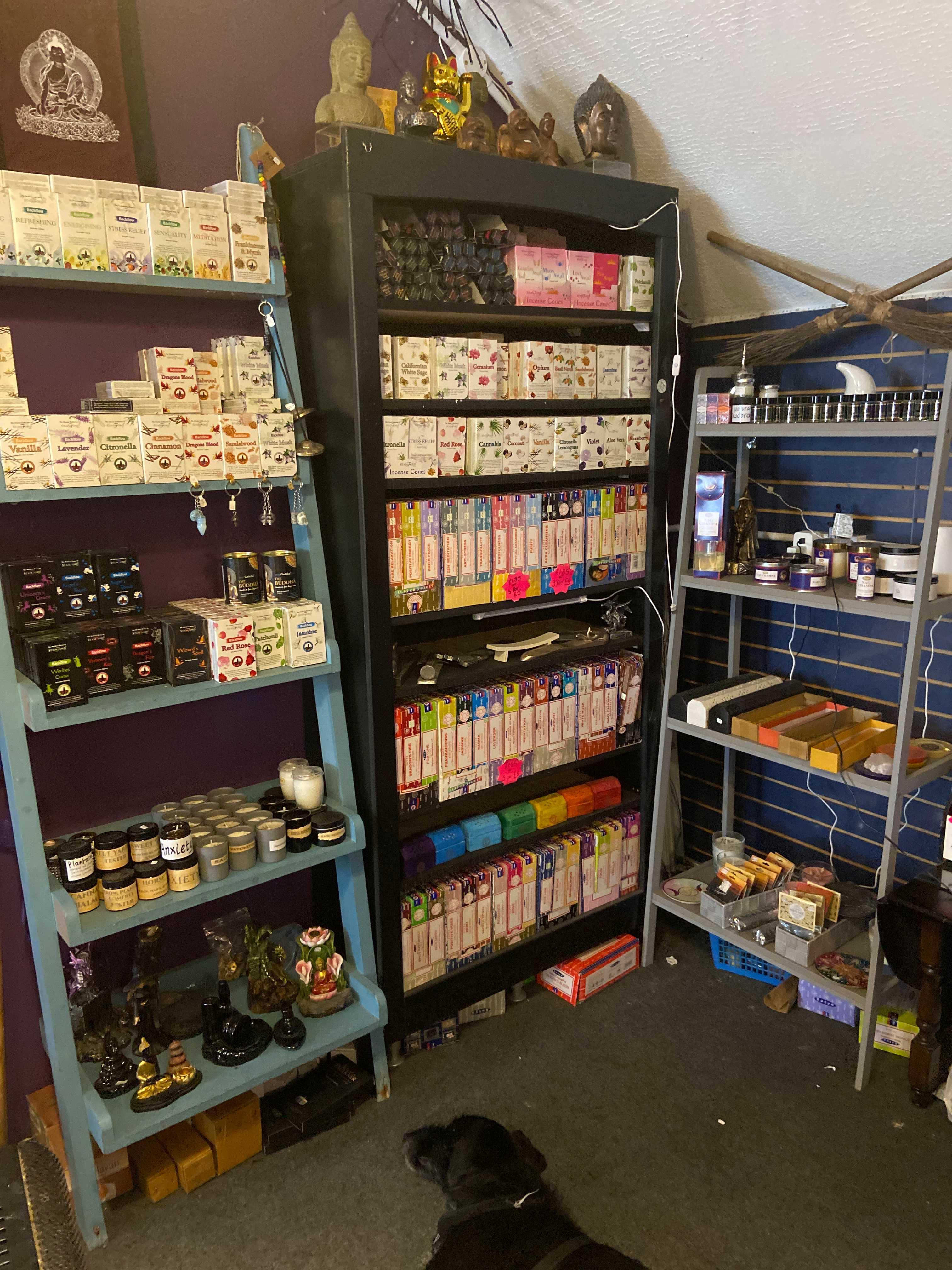 Incense sticks & cones 